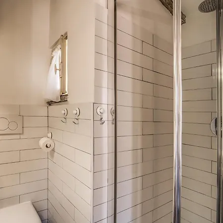 Apartment Attic With Terrace By Trevi Fountain Rome